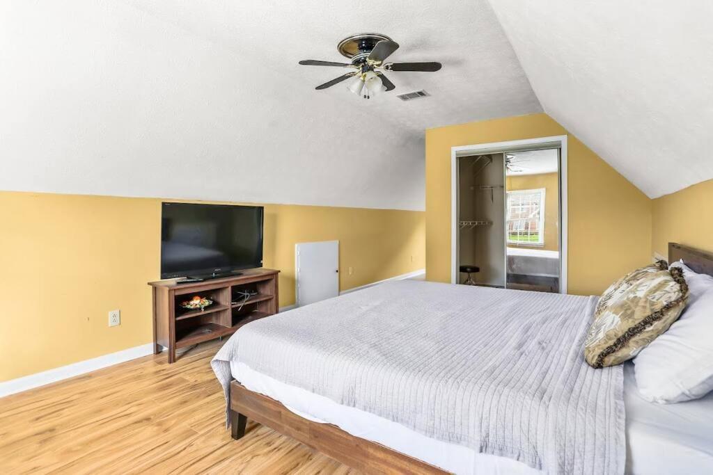 Lovely 5Bed, 3-Fullbath ! 5Min To Free Way I-85 Lawrenceville Exterior photo