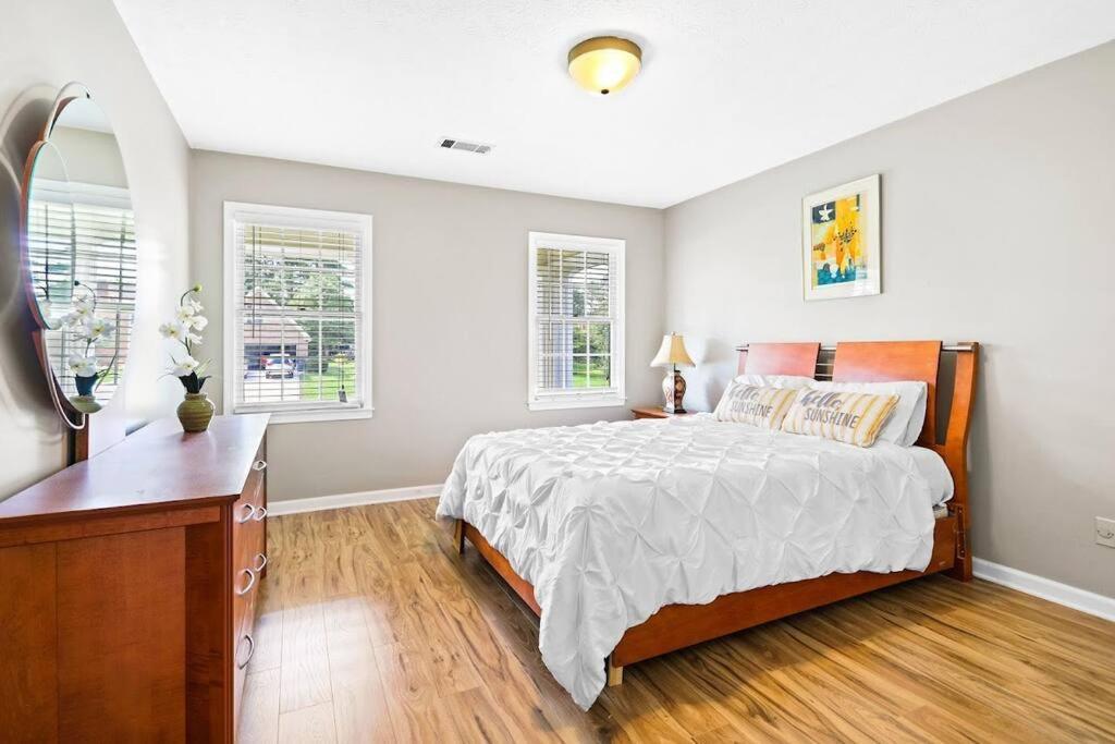 Lovely 5Bed, 3-Fullbath ! 5Min To Free Way I-85 Lawrenceville Exterior photo